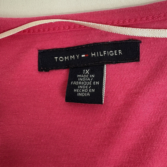 Tommy Hilfiger Women's‎ Pink Floral Casual Top Size 1X Preppy Coastal Casual - Picture 3 of 13